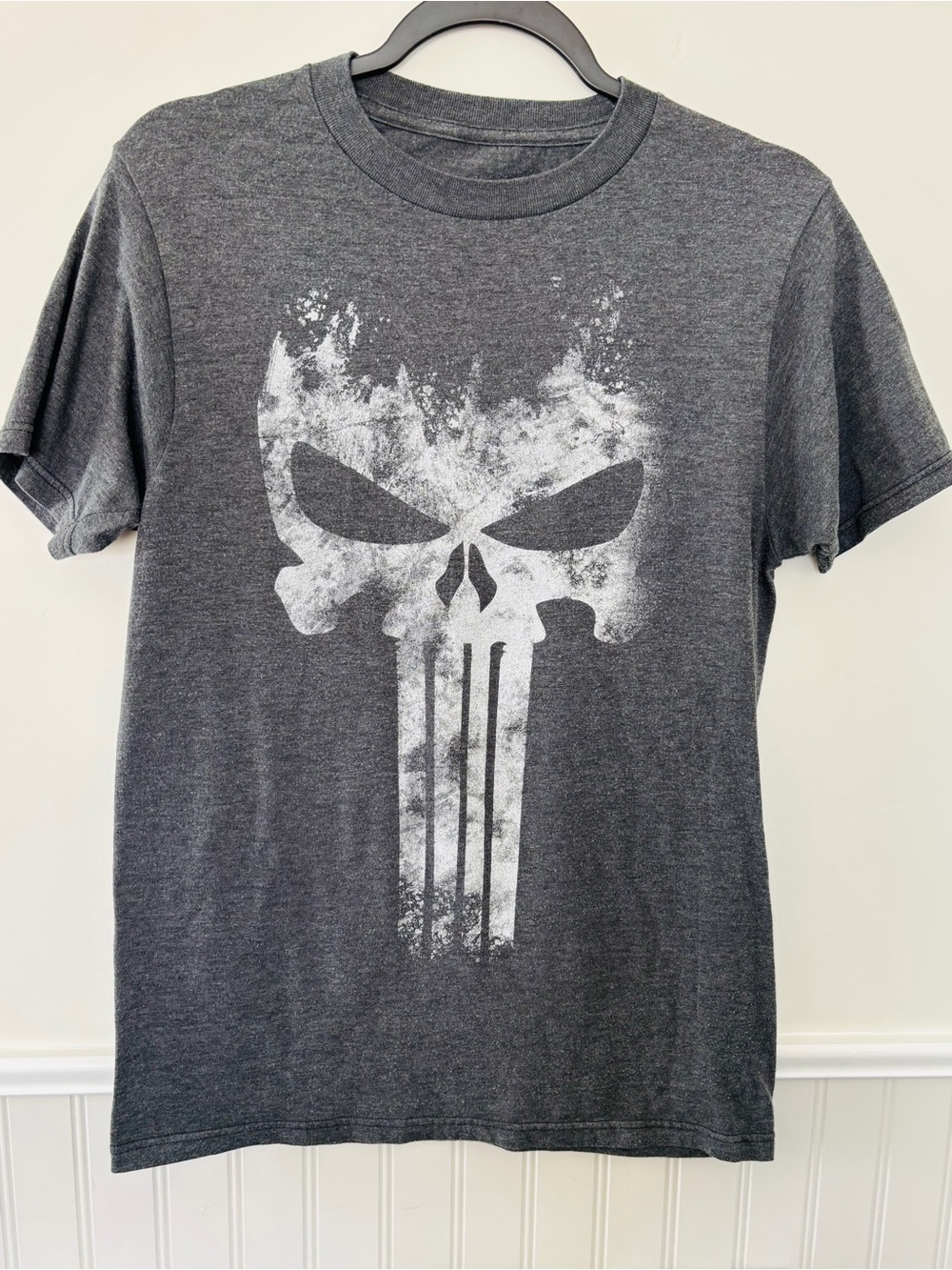 Men's Gray Graphic Skull T-Shirt